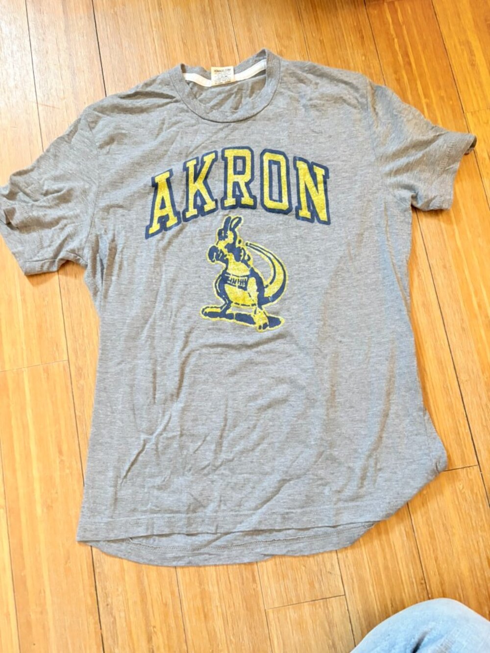 Akron Zips t-shirt